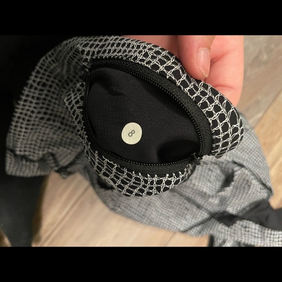 Lululemon Reflective Leggings - Picture 5 of 5